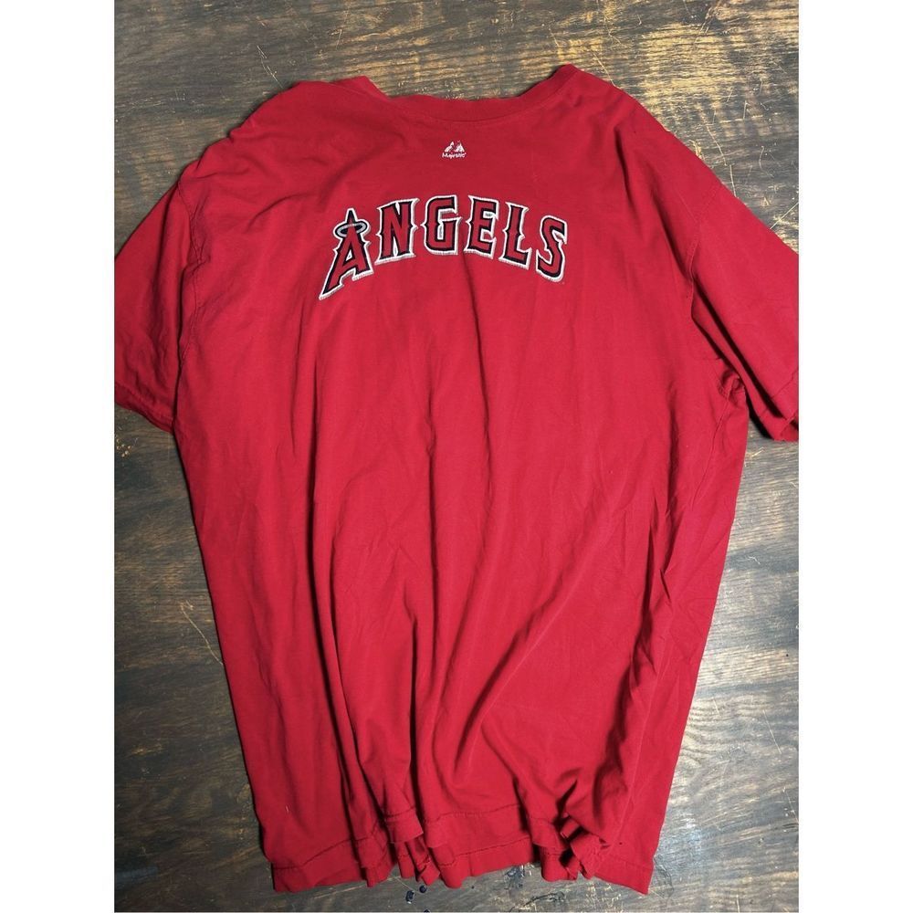 Oversized Mike Trumbo tee